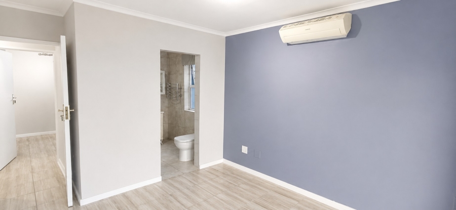 To Let 3 Bedroom Property for Rent in Simons Town Western Cape